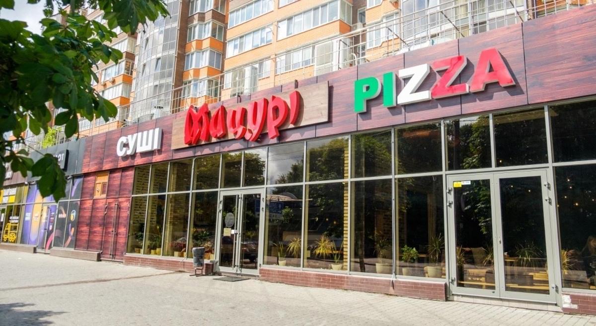 Vip Апартаменти Центр 리우네 외부 사진